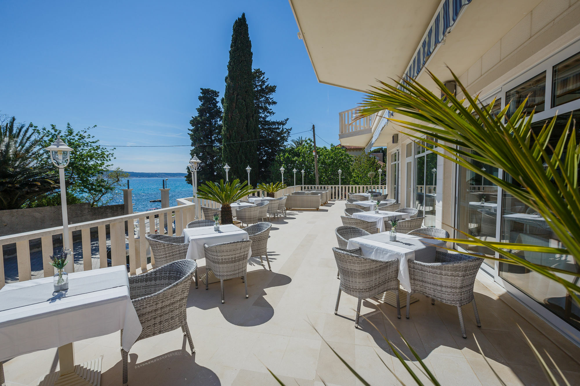 Hotel Villa Zarko Kaštel Stari Exteriör bild